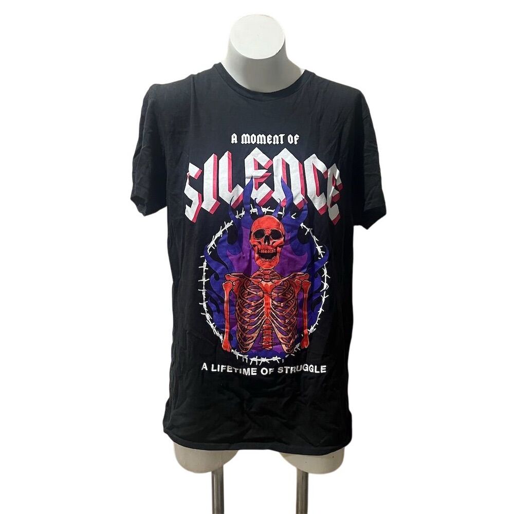 La Familia Men's Black Graphic Print T-Shirt Standard Size M Short Sleeve